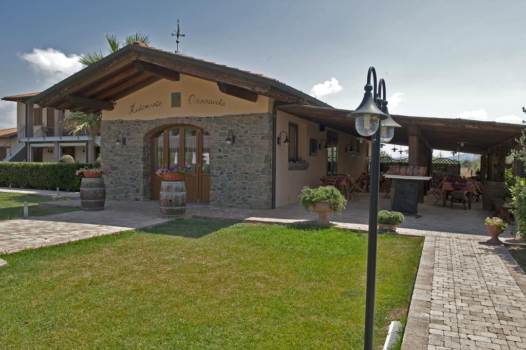 Agriturismo Cannavota Фоллоника Экстерьер фото